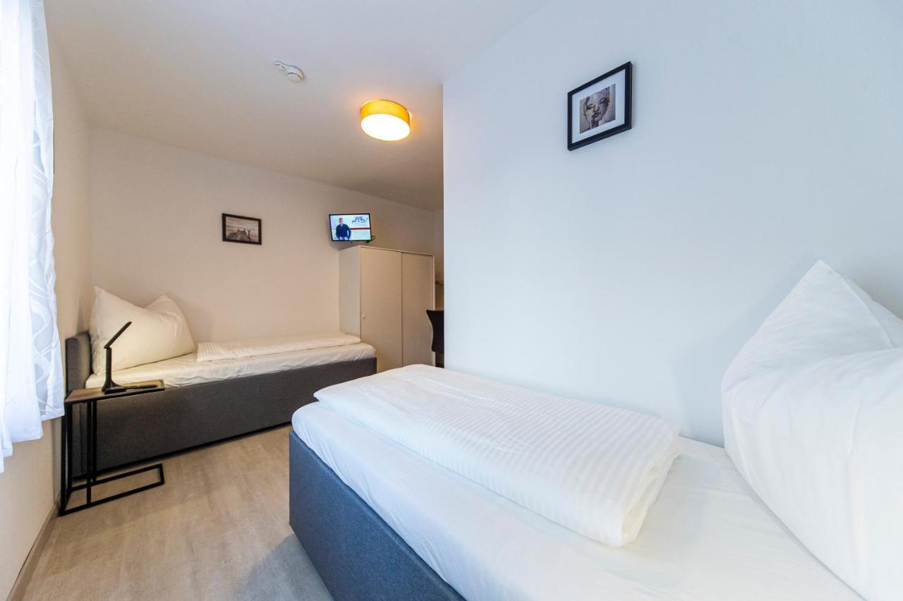 Zeltweg-Rooms ภายนอก รูปภาพ