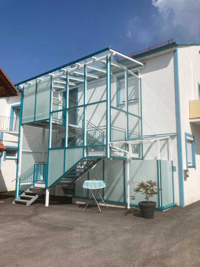 Zeltweg-Rooms ภายนอก รูปภาพ